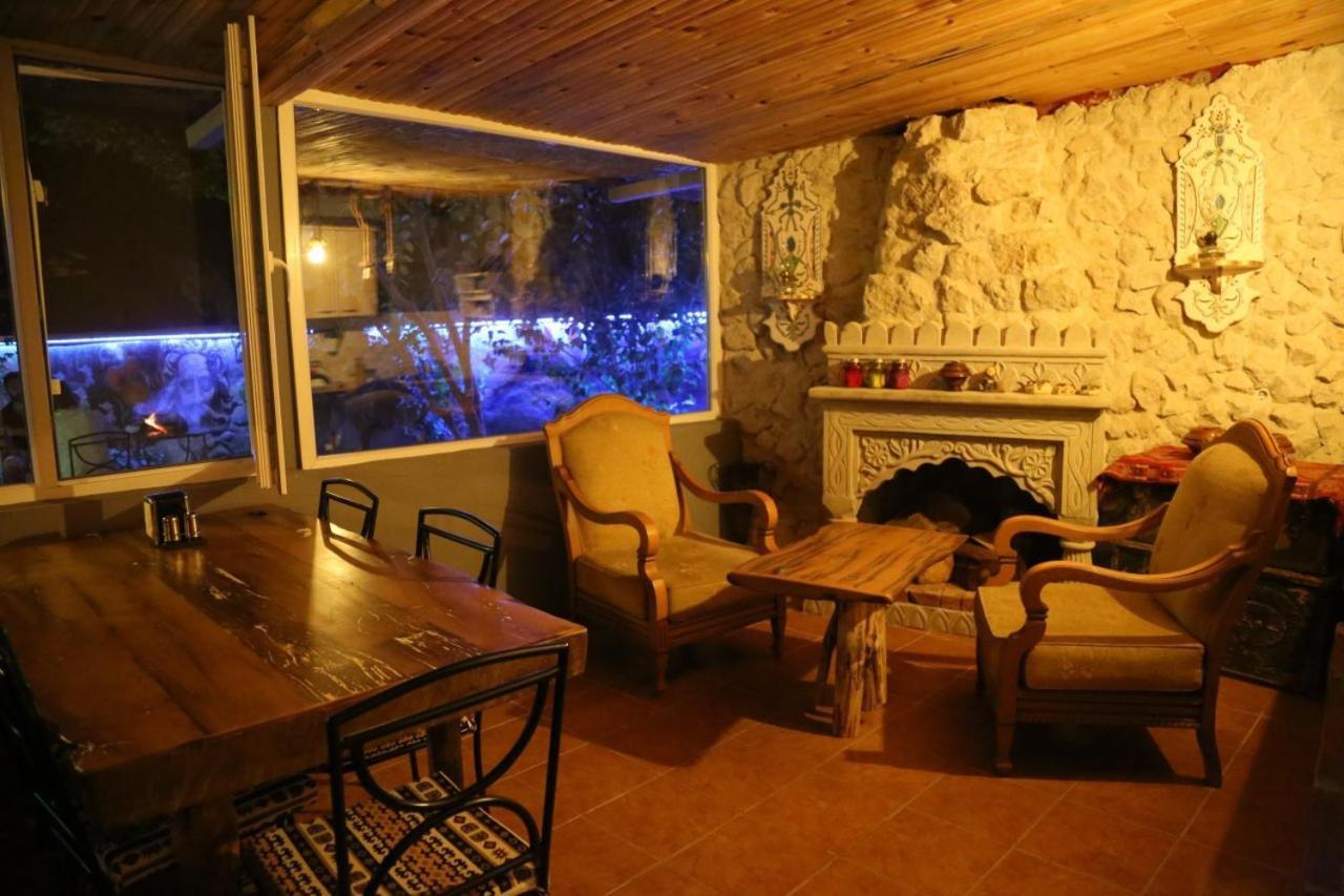 Hotel Philosophia Üchisar Bagian luar foto